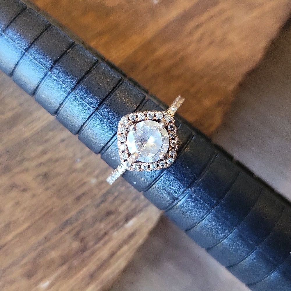 Vtg Gold Tone Engagement Ring, Clear Stone Halo Setting Pave Band, Size 4.25 - Picture 11 of 13